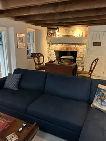Quaint farmhouse - Image 2