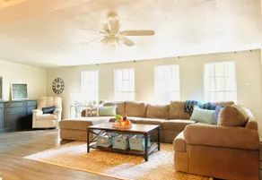 Mount Pond Ranch - Image 3