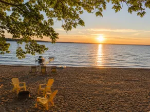 Beach House/Cozy Sunroom/Fire Pit/Sunrises - Image 4