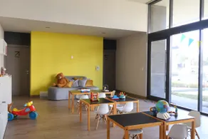 Tower 1 Apartment, steps from the plaza We invoice - Image 3