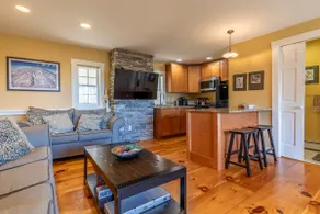 Stratton Farmhouse with Sauna & Hot Tub - Image 4