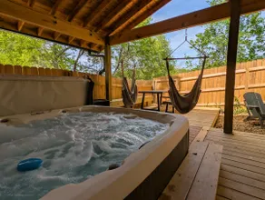 Hill City Hangout | Hot Tub | Movie Theater - Image 2