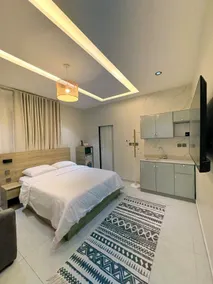 A stylishly furnished studio for a special night - Image 2