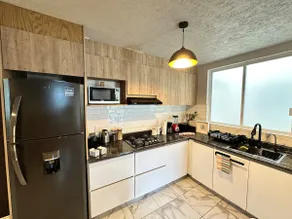 Modern 2-BR • Rooftop Lake View • 5 min to Downtown - Image 3