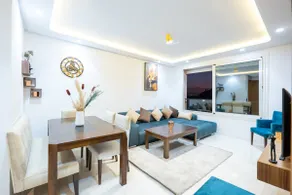 Chic 2 Bedroom with Mountain views Gueliz - Image 4