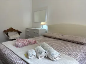 [Very central] Comfortable three-room apartment - Image 2