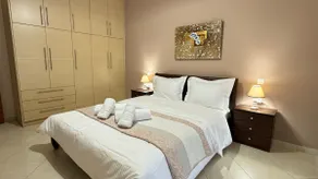 Luxury Countryside House - Image 4