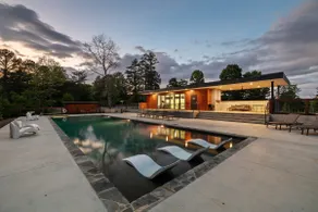 Luxury Container | Fire Pit • Sauna & Pool Access - Image 3
