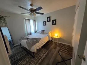 Lakewood Guest House/Private Parking. - Image 5