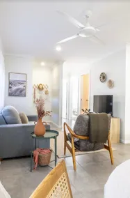 Swell Guesthouse - Image 2