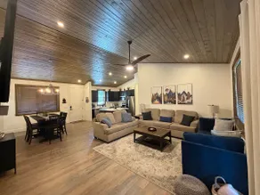 Bison Haven Cabin-Your Home Away from Home - Image 2