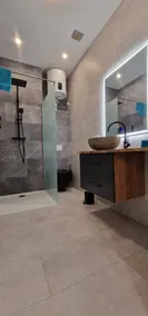 Top2 apartment with gym - Image 5