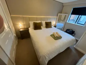 Liverpool City Centre Apartment - Image 4