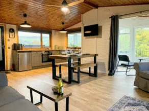 Rustic Riverside Lodge Plus Hot Tub. - Image 3