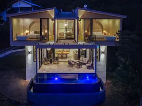 Luxury villa on the Cloud Forest Infinity Pool - Image 4