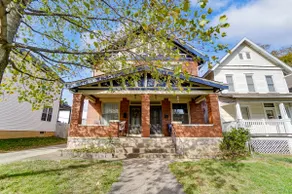 Victorian in Franklin Park - Image 2