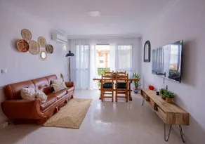 Chic Apartment in Huelva 4 Bedroom - Image 4