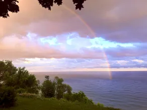 Cedar Sauna + Hot Tub on a Lake Erie Bluff - Image 5