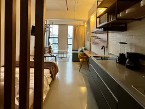 Cool loft with gym and terrace - Image 2