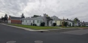 Relaxing Cozy White House. - Image 3