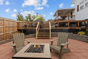 State Street Retreat w Hot Tub, Firepit, Dogs OK - Image 3