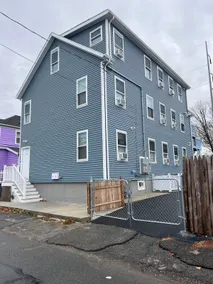 Apartment near the beach - Image 2