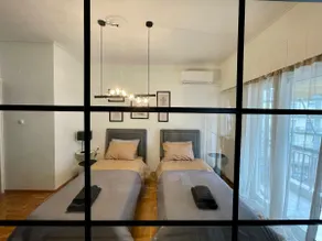 ID Home (Comfortable space, in the center!) - Image 3