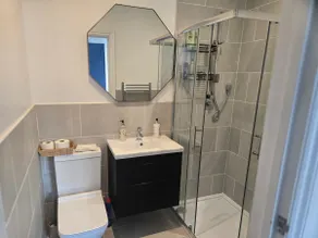 Newly Built Studio Apartment - Image 4