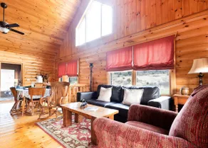 Edelweiss Cabin | Hot Tub | Ponds | Walking Trails - Image 4