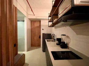 Cool loft with gym and terrace - Image 3