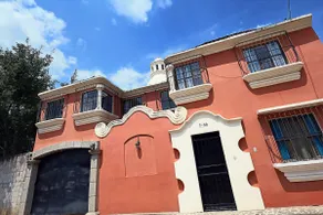 Colonial-style house near the IGSS (Molina neighborhood) - Image 4