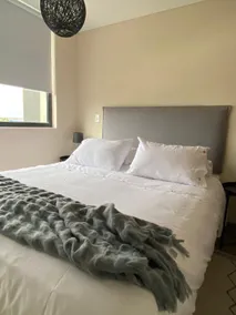 A modern and central apartment. - Image 5