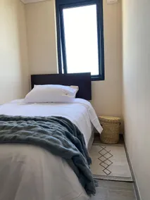 A modern and central apartment. - Image 3