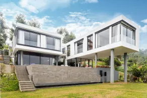 BugenVilla Bandung, 4BR, Heated Swimming Pool - Image 5