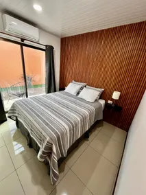 Minimalist apartment 1 - Image 5