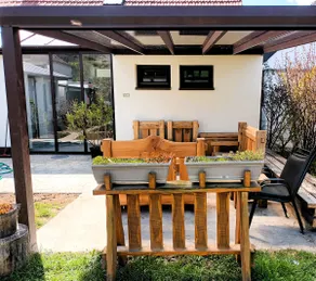 Cosy cottage with great garden and winery beside - Image 2