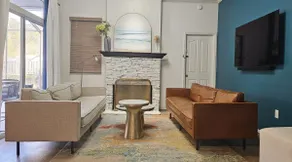 Gainesville Grove Airbnb in FL - Image 2