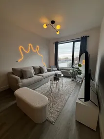 Minimalist Apartment Near Newark AirPort - Image 2