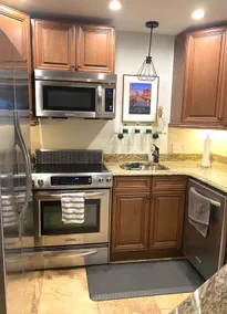 In Prov Apartment - Image 4