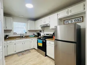 Blue Haven Apt - Great Location - Image 5