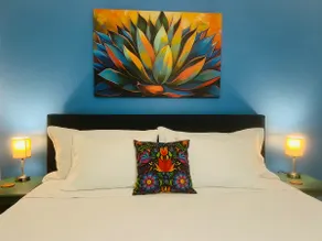 Blue Haven Apt - Great Location - Image 2