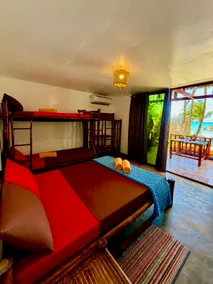 Beachfront Bungalows Bucana, El Nido - Image 2