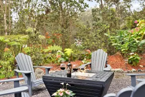 Ohia Lehua Hale-Two Hot Tubs-Fireplace-Fire Table - Image 5