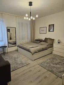 Modern 2 room 70 m² apartment in a prime old town location - Image 2