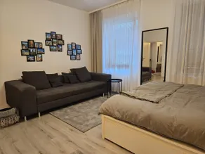Modern 2 room 70 m² apartment in a prime old town location - Image 5