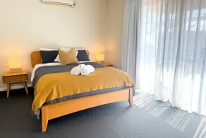 Seabreezes South Fremantle - Image 4