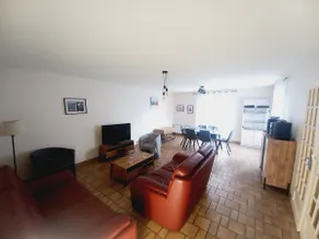 Entire house, 3 quiet bedrooms with outdoor area - Image 5