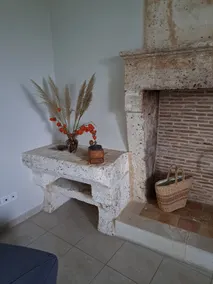Claire's little house. - Image 5