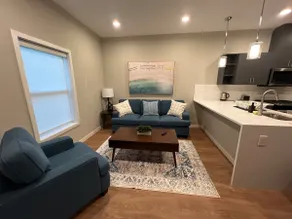 227 Chic 1BR – 2-Min Walk to Train, Free Parking - Image 3