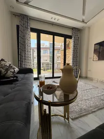 Luxurious Escape Opposite the Auc in Midtown - Image 5